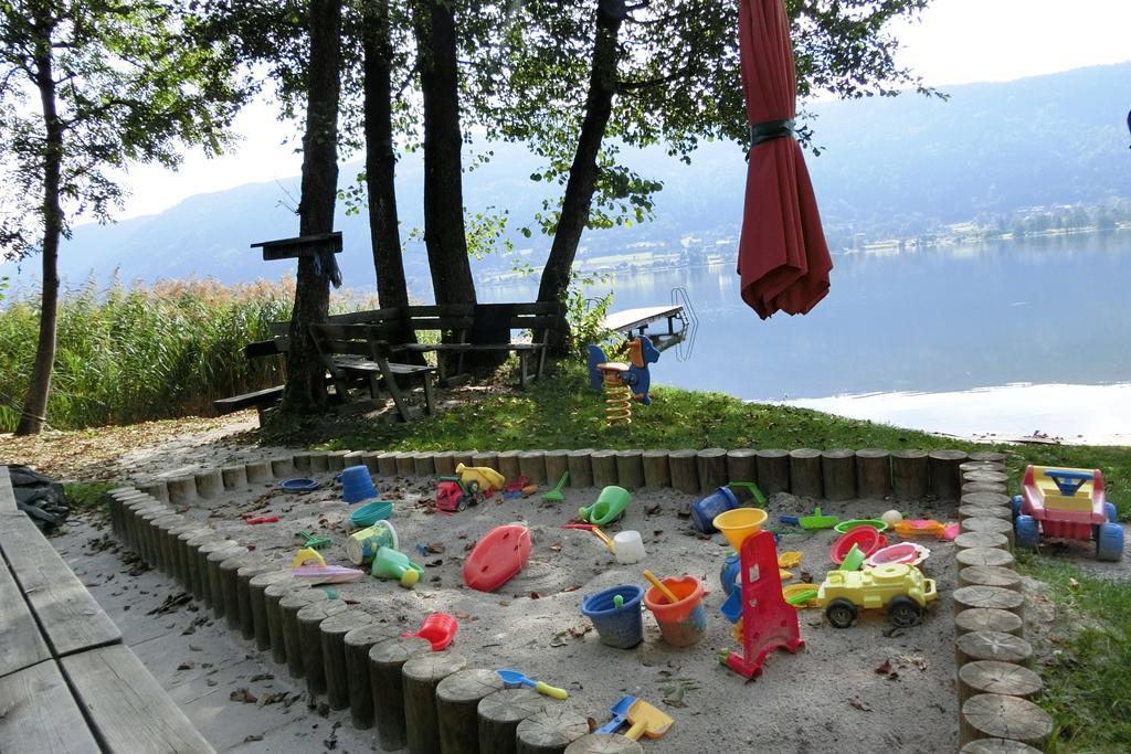 Anna Seeblick Appartement, Haus Haensel&Gretel Am Ossiachersee Mit Direktem Seezugang, Hallenbad Bodensdorf Eksteriør bilde